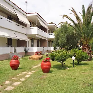 Aparthotel Studios Lainis, Toroni